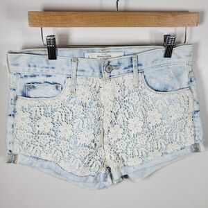 Abercrombie & Fitch Floral Embroidered Denim Shorts Size 28/6